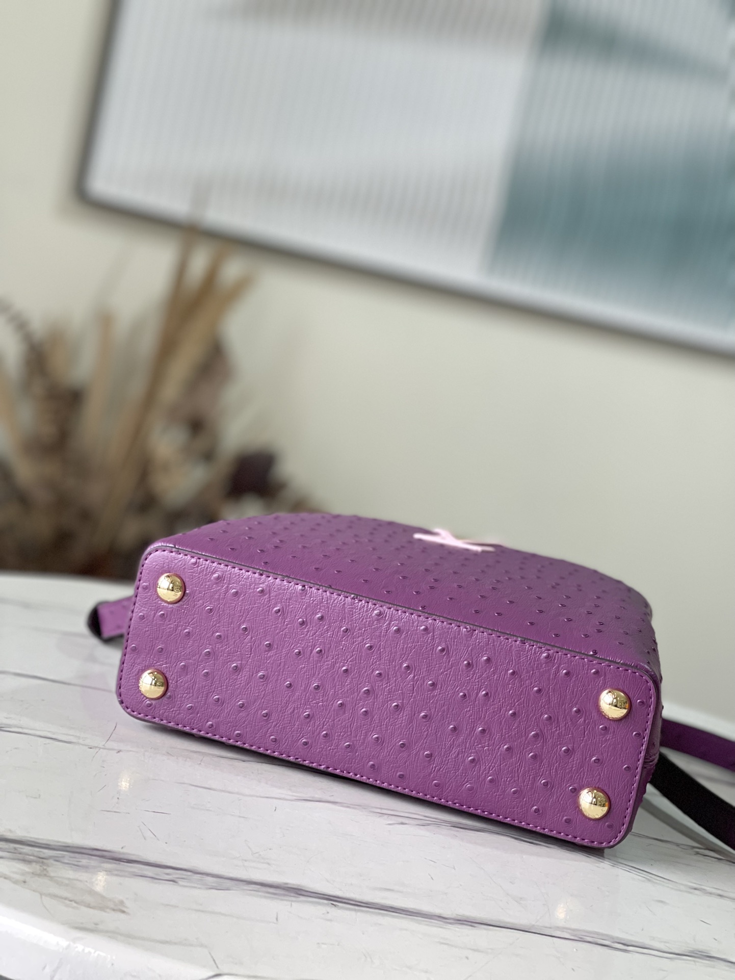 𝐋𝐎𝐔𝐈𝐒 𝐕𝐔𝐈𝐓𝐓𝐎𝐍    M95393