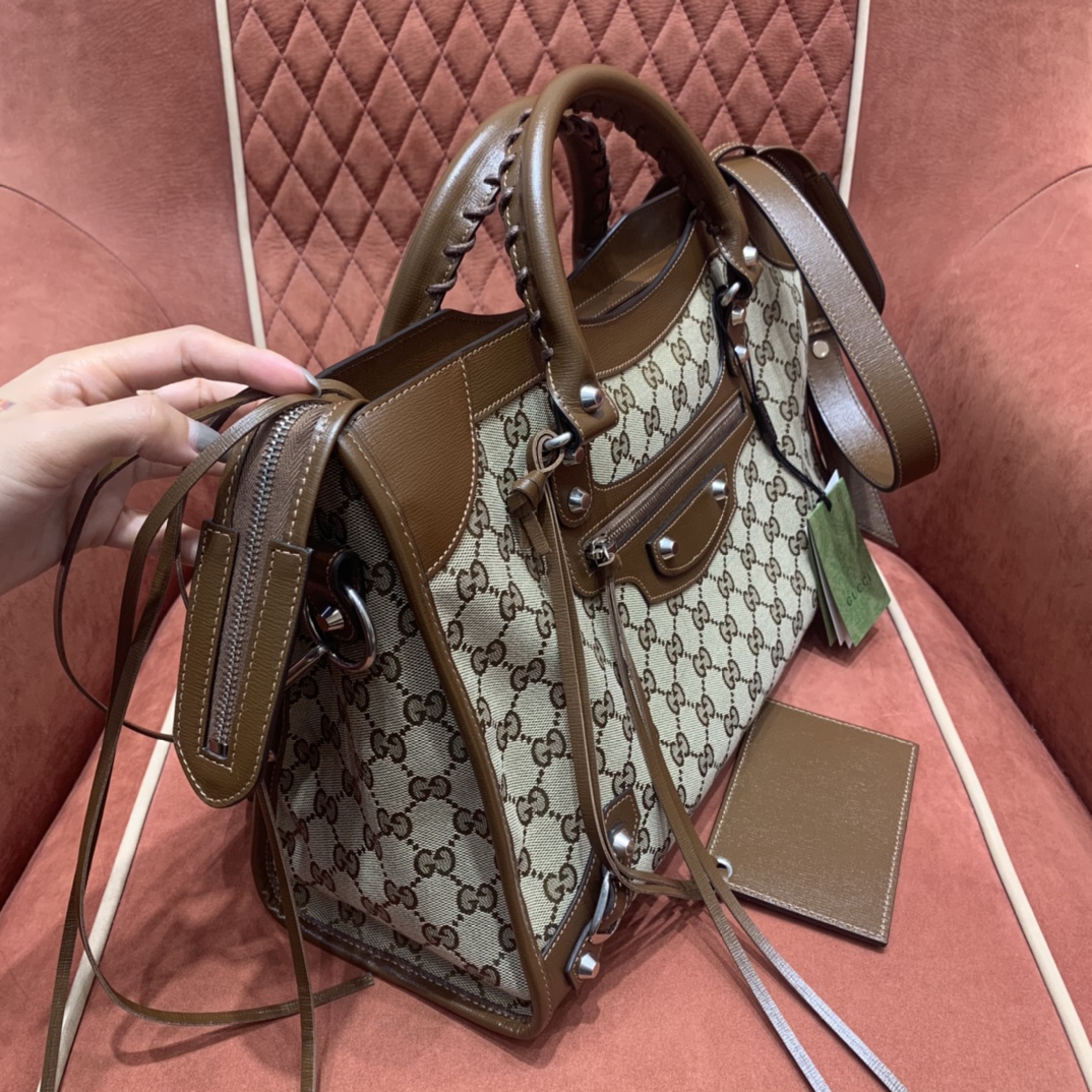GUCCI The Hacker Project motorcycle bag G7 x Balenciagα joint model #681695