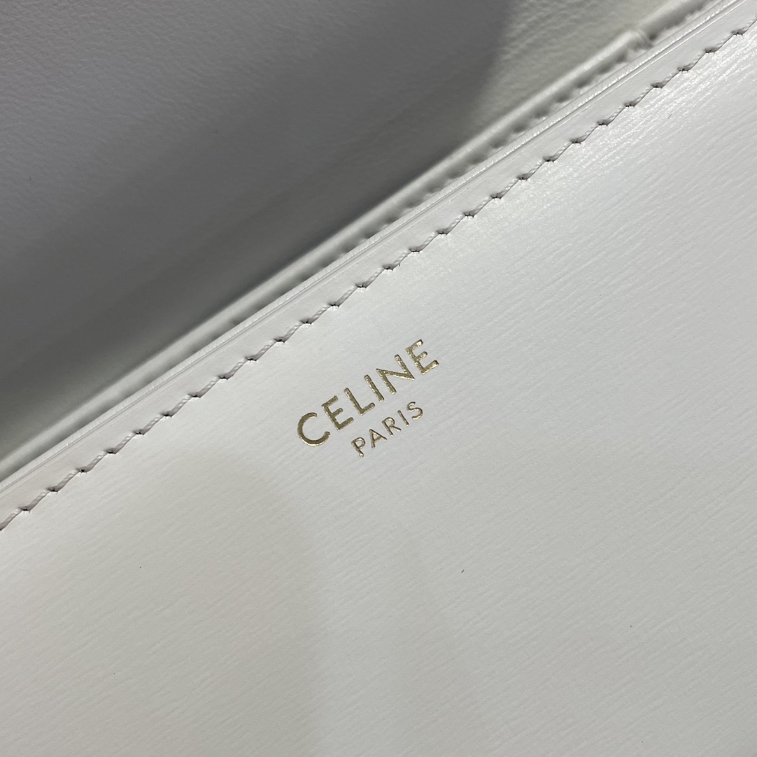 𝐂𝐞𝐥𝐢𝐧𝐞 Triomphe teen 18.5cm