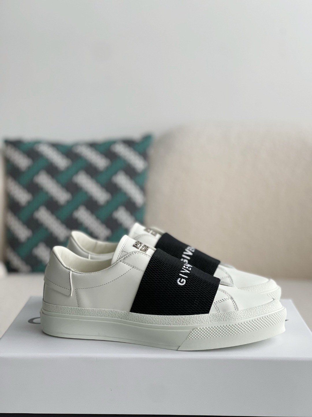 Givenchy Urban Street Sneakers