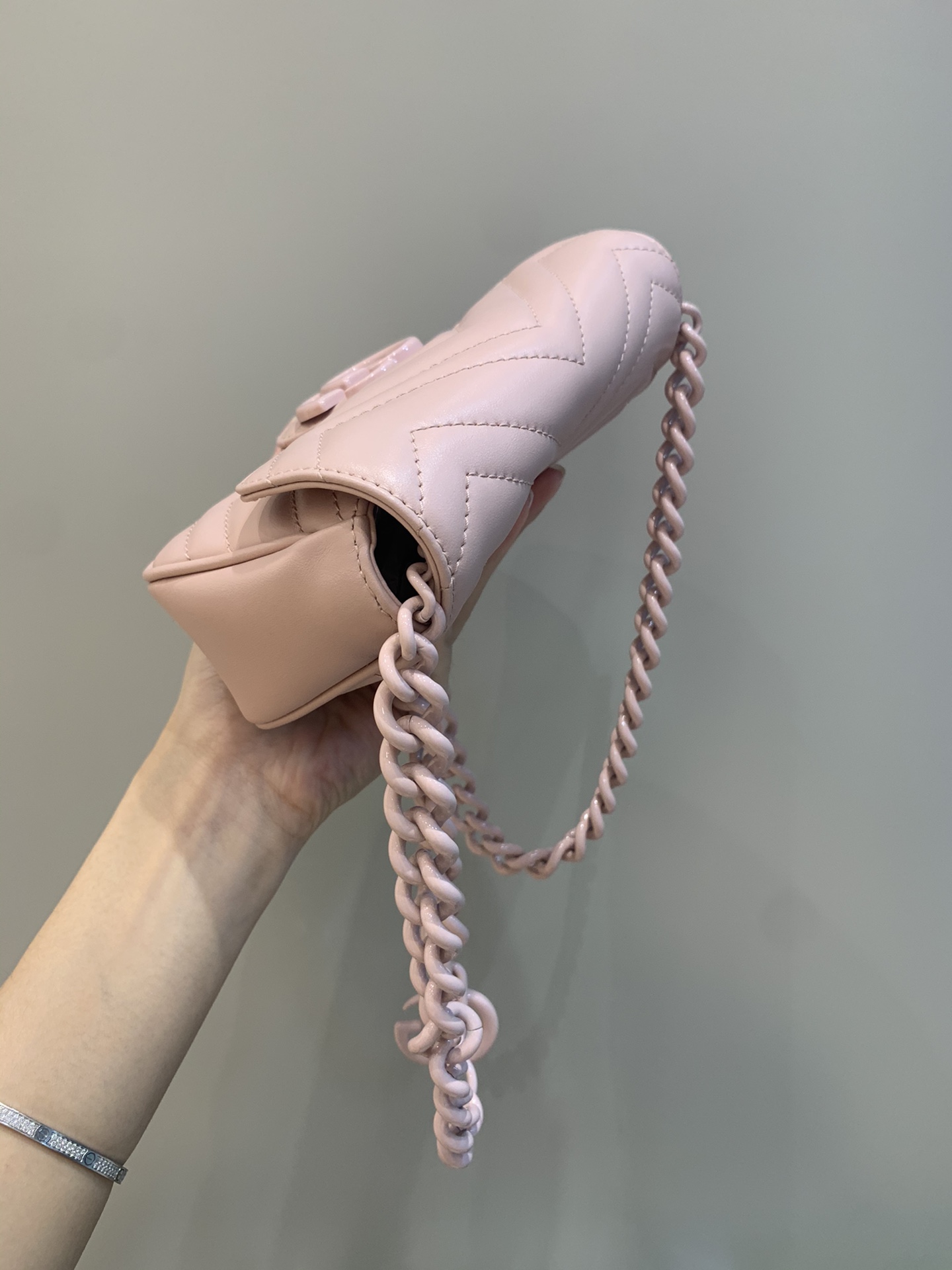 GUCCI 𝙈𝙖𝙧𝙢𝙤𝙣𝙩  #699757