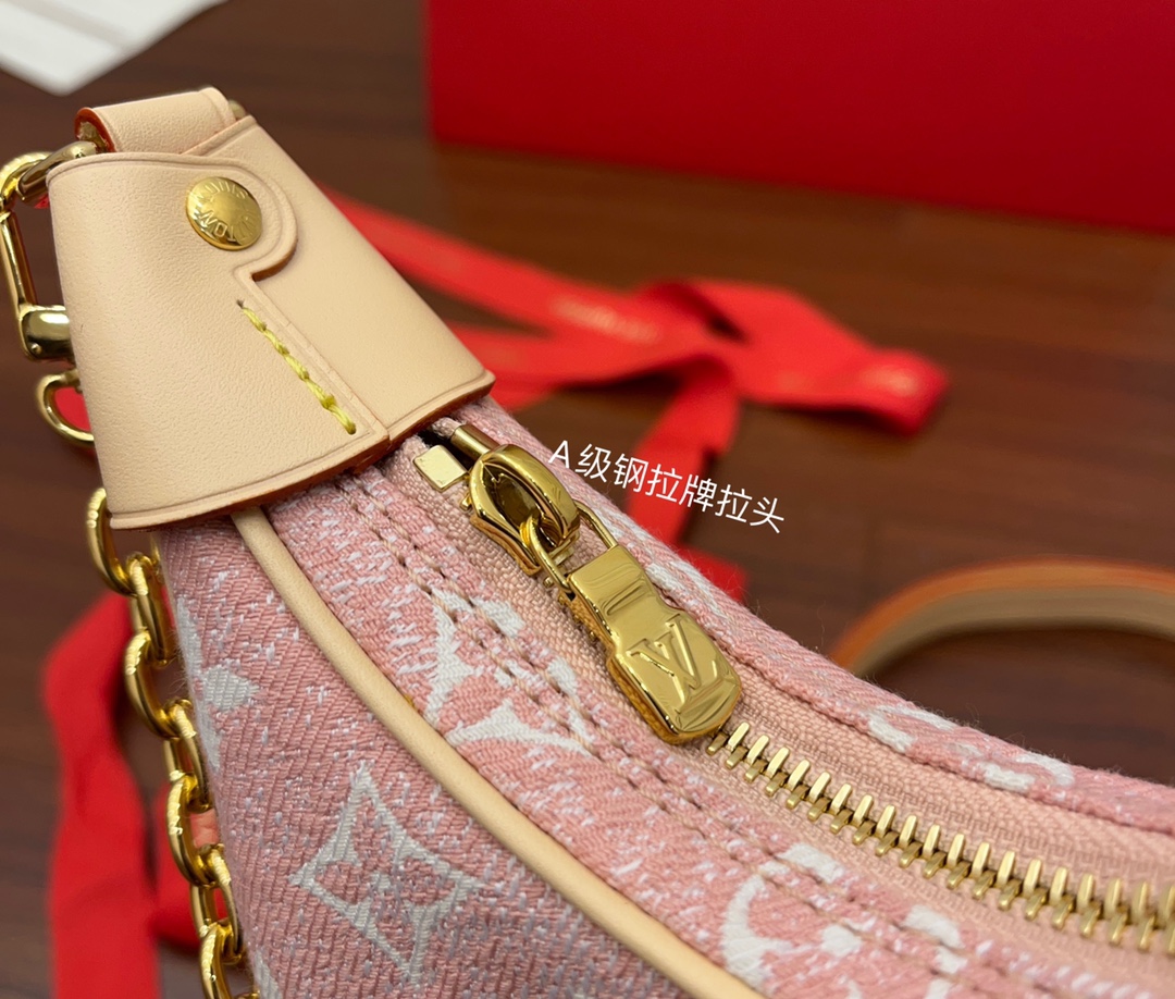 Louis Vuitton M81167