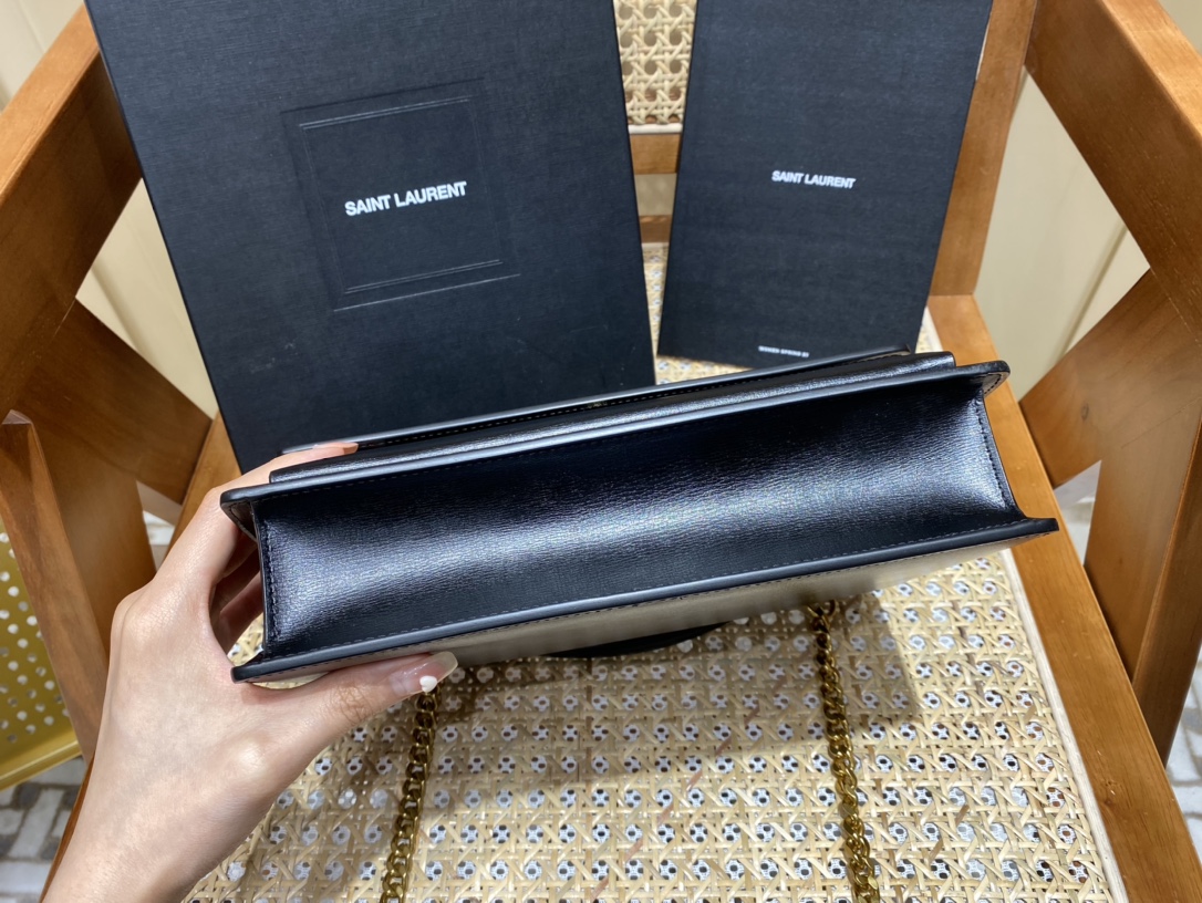 SAINT LAURENT 𝙉𝙚𝙬 𝙢𝙚𝙙𝙞𝙪𝙢 𝙨𝙪𝙣𝙨𝙚𝙩 #634723.JD