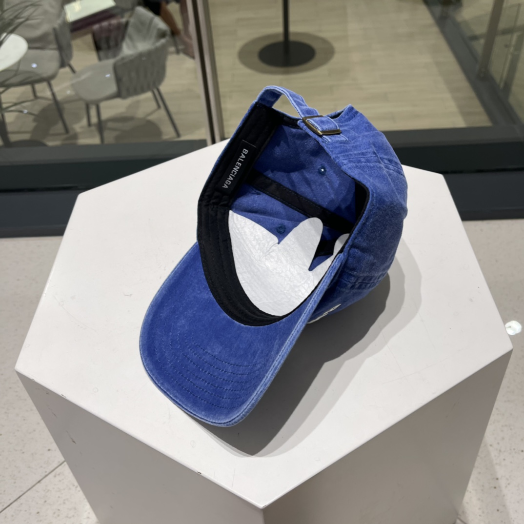 Balenciaga new high-end baseball cap
