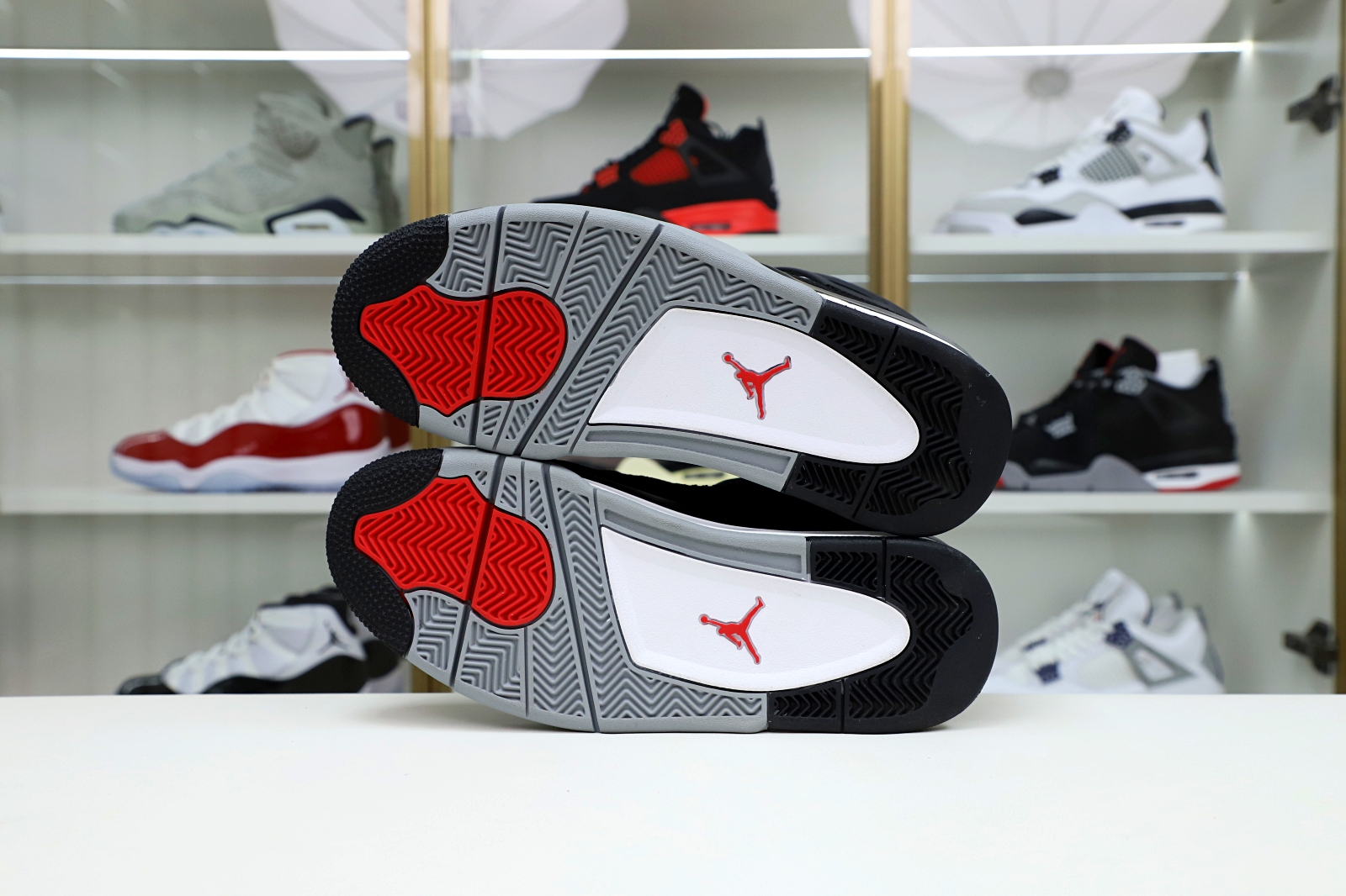 AIR JORDAN 4 BLACK CANVAS