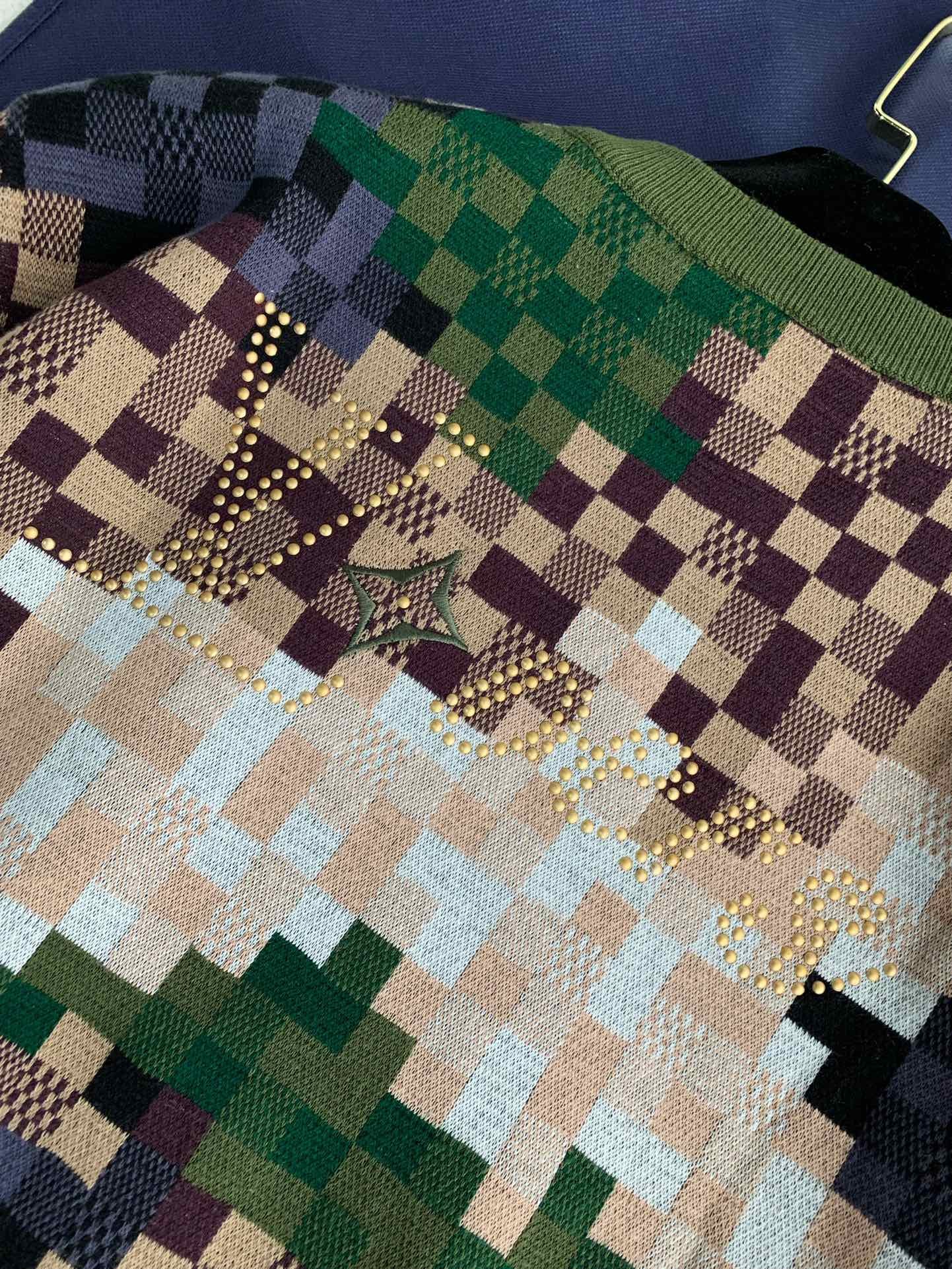 Louis Vuitton Clothes