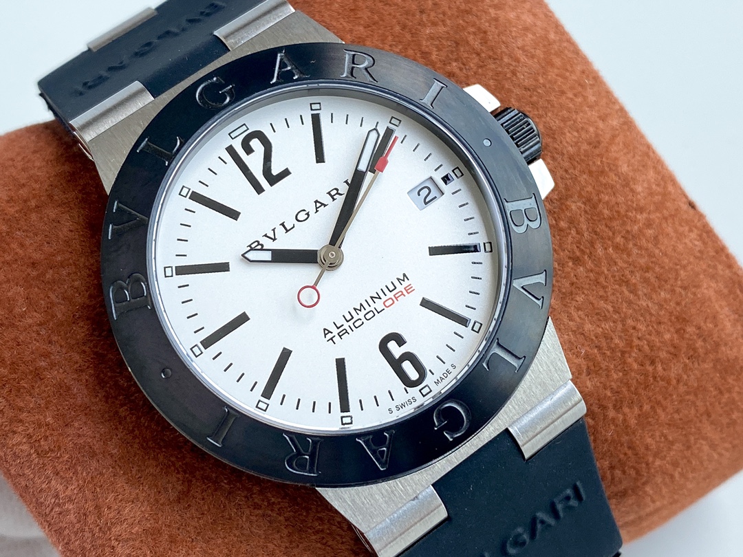Bulgari ALU M INIU M watch series