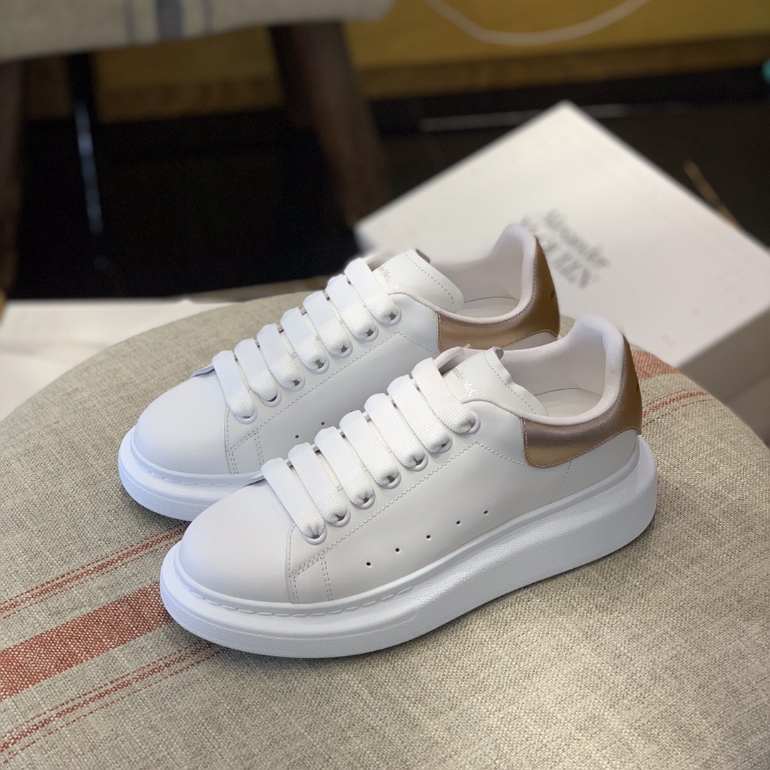 Alexander McQueen MQ rose gold tail Sneakers