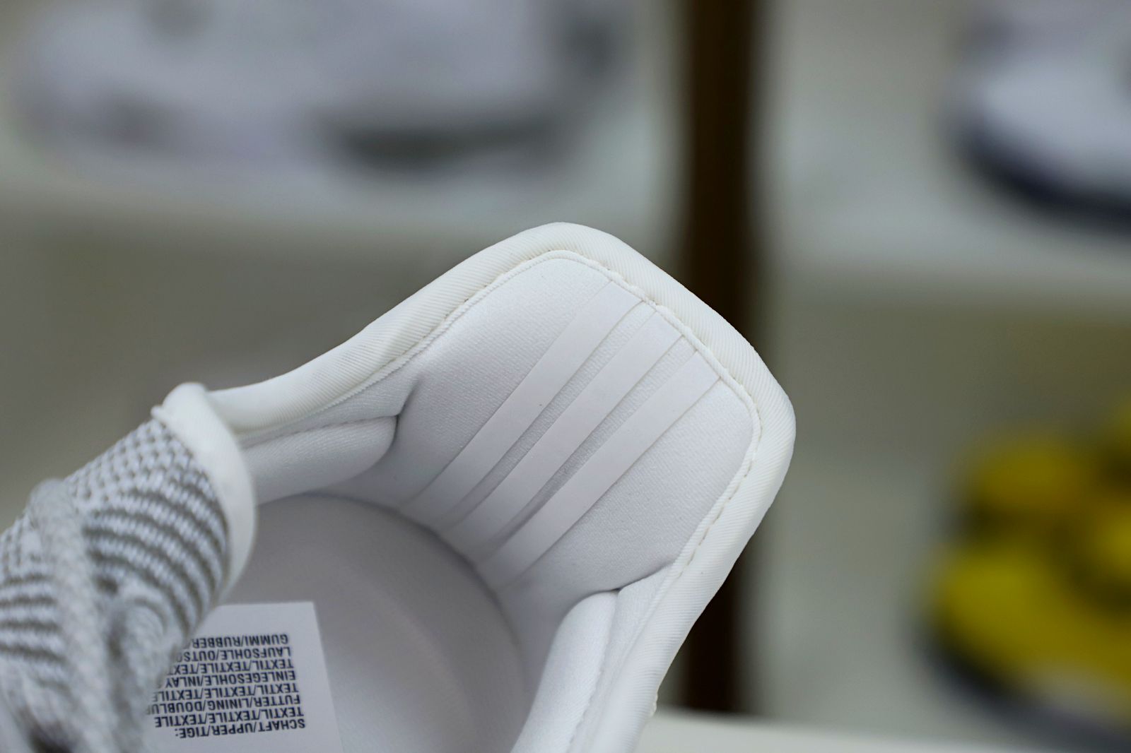 YEEZY BOOST 350 V2 STATIC NON-