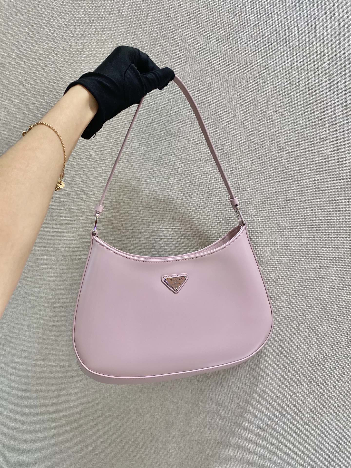 𝐏𝐑𝐀𝐃𝐀 New Underarm Bag 1BC499