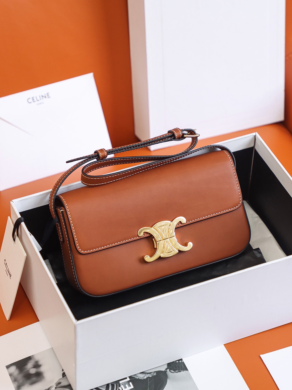 𝐂𝐞𝐥𝐢𝐧𝐞  𝐓𝐑𝐈𝐎𝐌𝐏𝐇𝐄 #194143