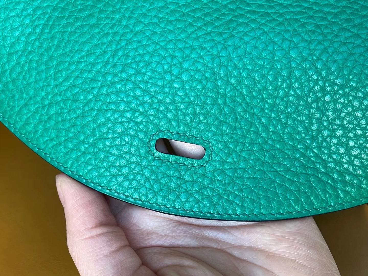 lindy26 velvet green tc leather gold buckle