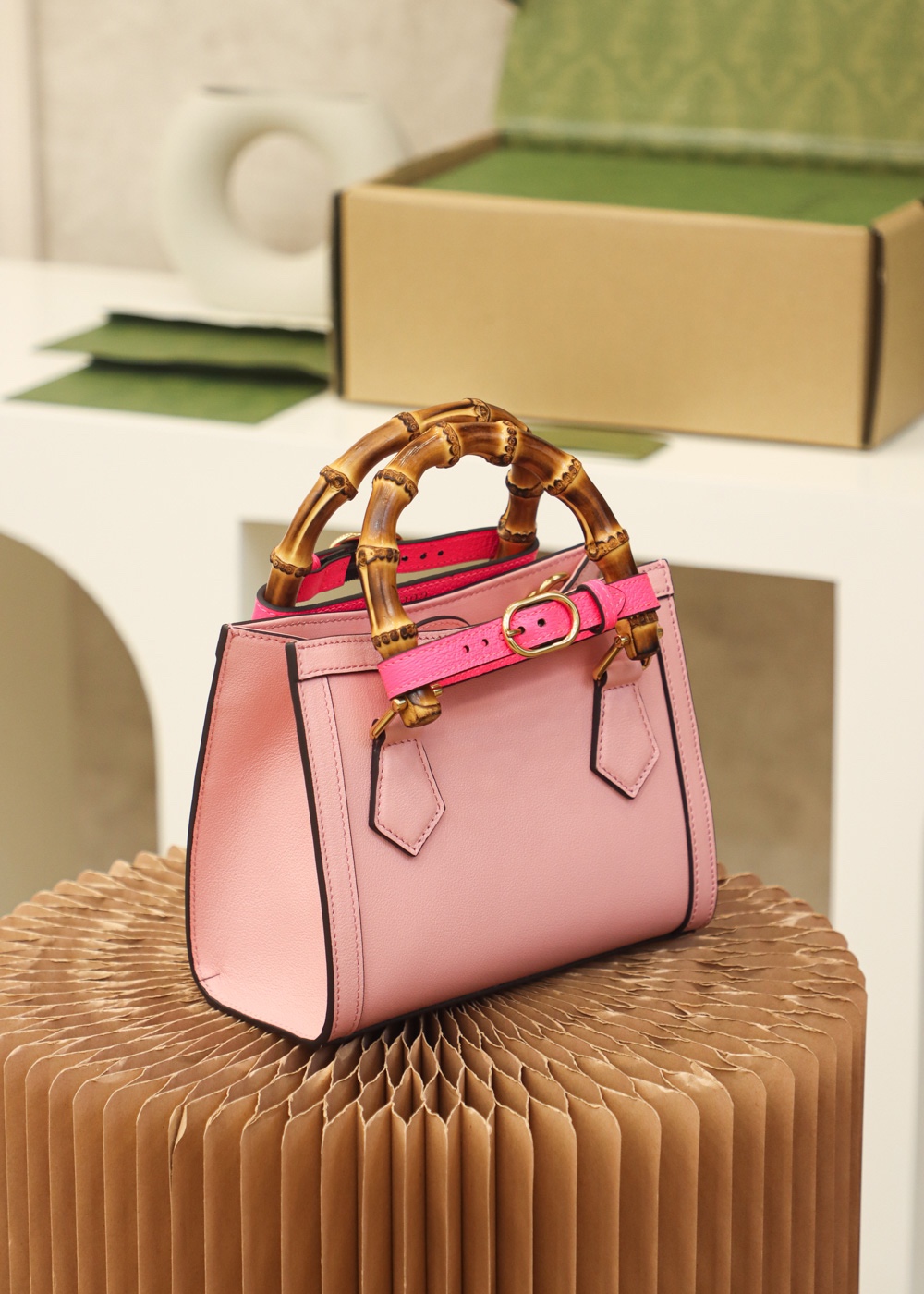 GUCCI 𝐃𝐢𝐚𝐧𝐚 𝐌𝐢𝐧𝐢 #655661