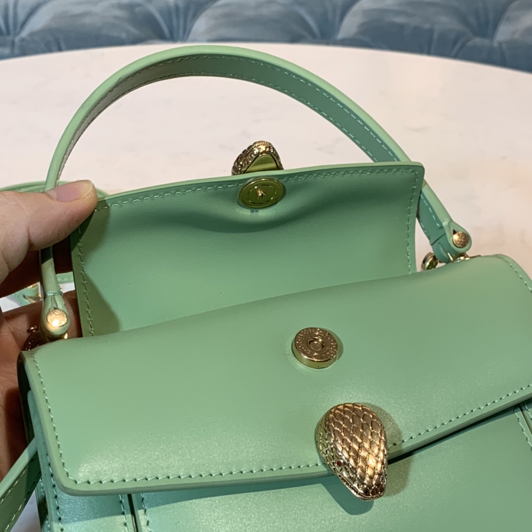 BVLGARI   Alexander Wang X Bvlgr