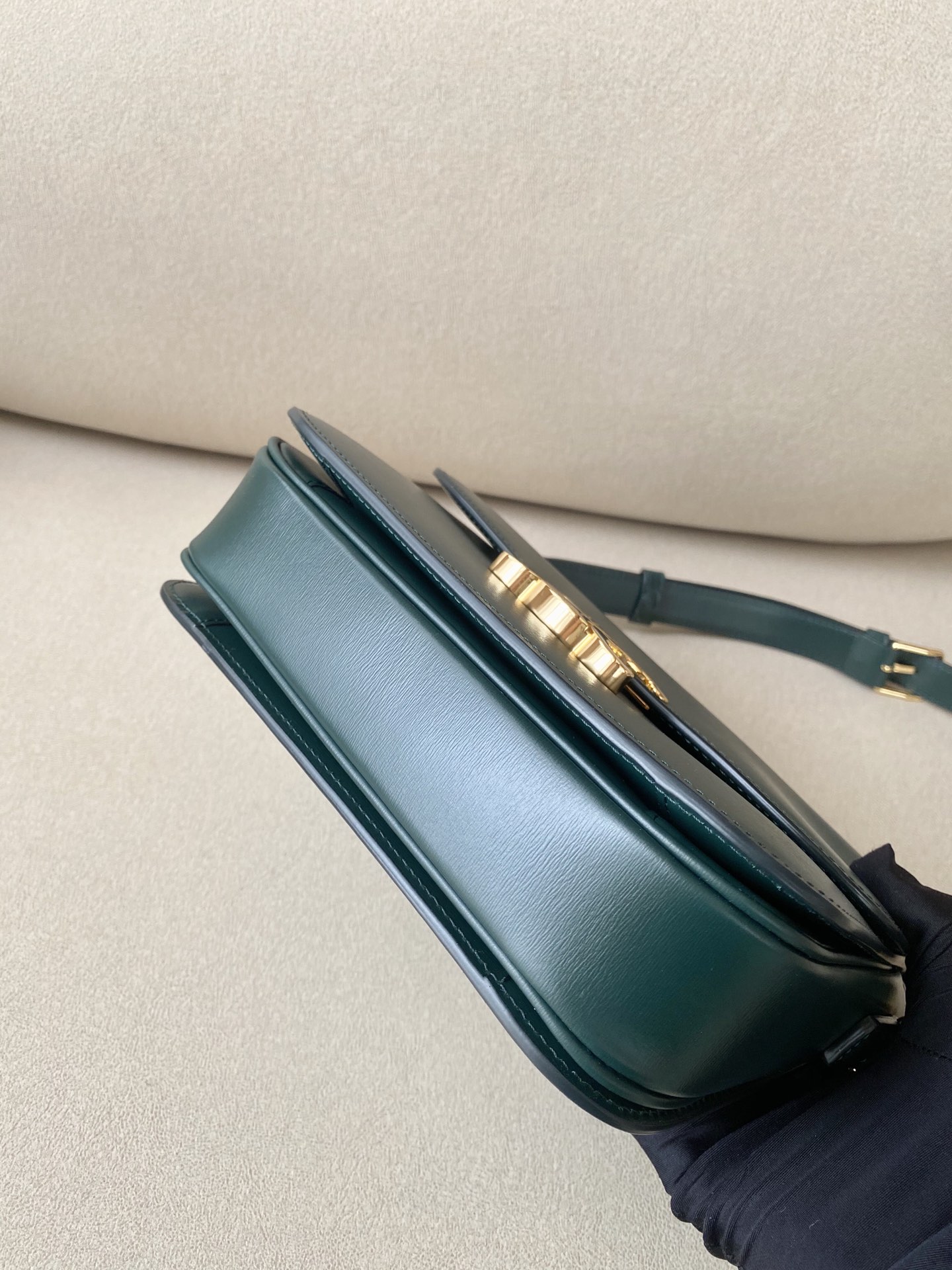 𝐂𝐞𝐥𝐢𝐧𝐞 Triomphe Medium 22.5cm