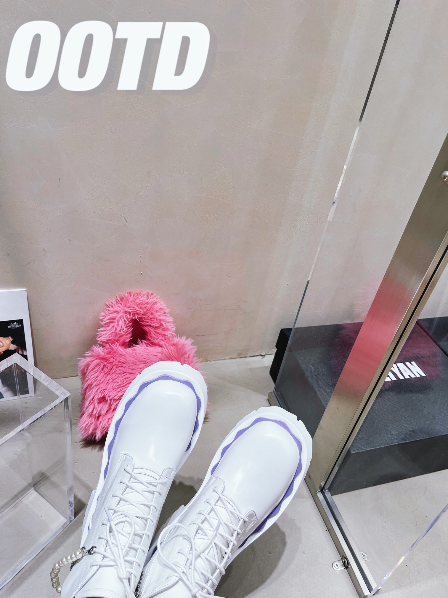 SugarSu | 𝟐𝟎𝟐𝟏/𝐒𝐒 𝐧𝐞𝐰 21AW LOOKBOOK featuring pink and purple scenes