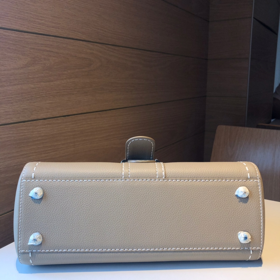 DELVAUX      🇧🇪brillant togo