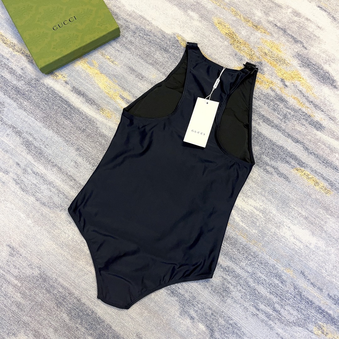 Gucc one-piece swimsuit with breast pads