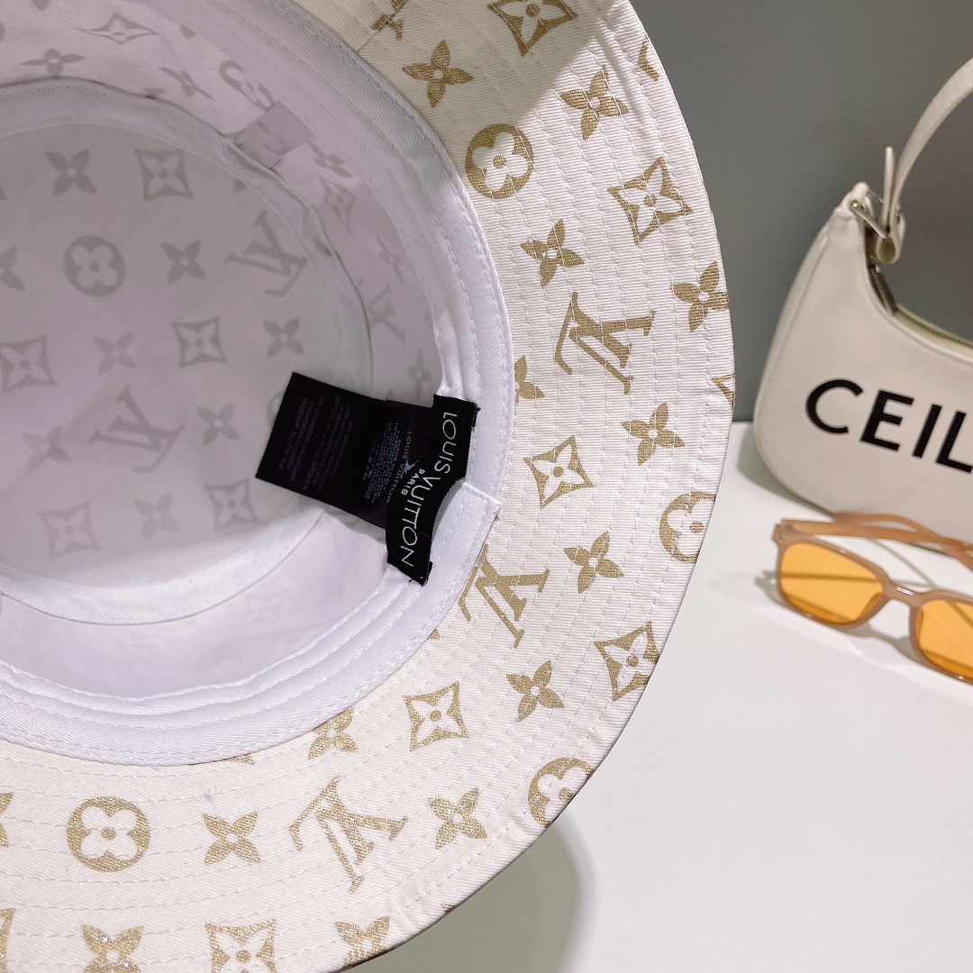 LouisVuitton 😍New LV Bucket Hat