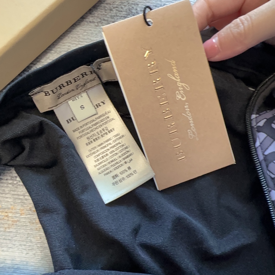 Burberr* New Yoga Wear Tracksuit