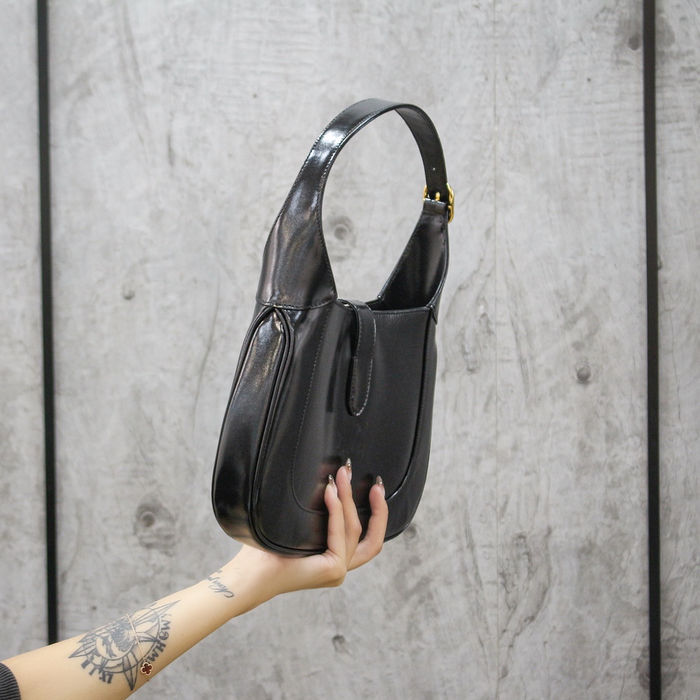 GUCCI 𝕁𝕒𝕔𝕜𝕚𝕖 1961 Small Series #636709