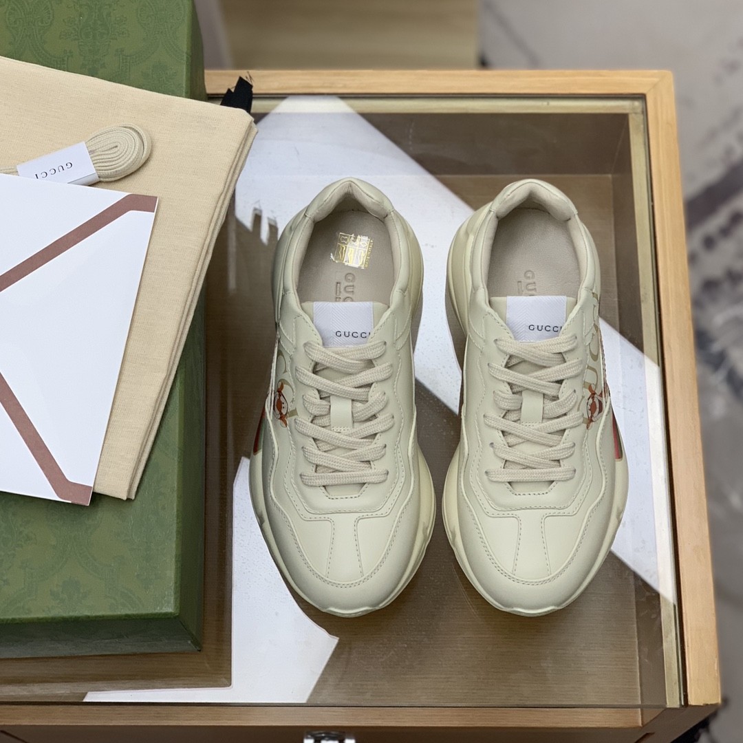 Gucci Retro Clunky Sneaker