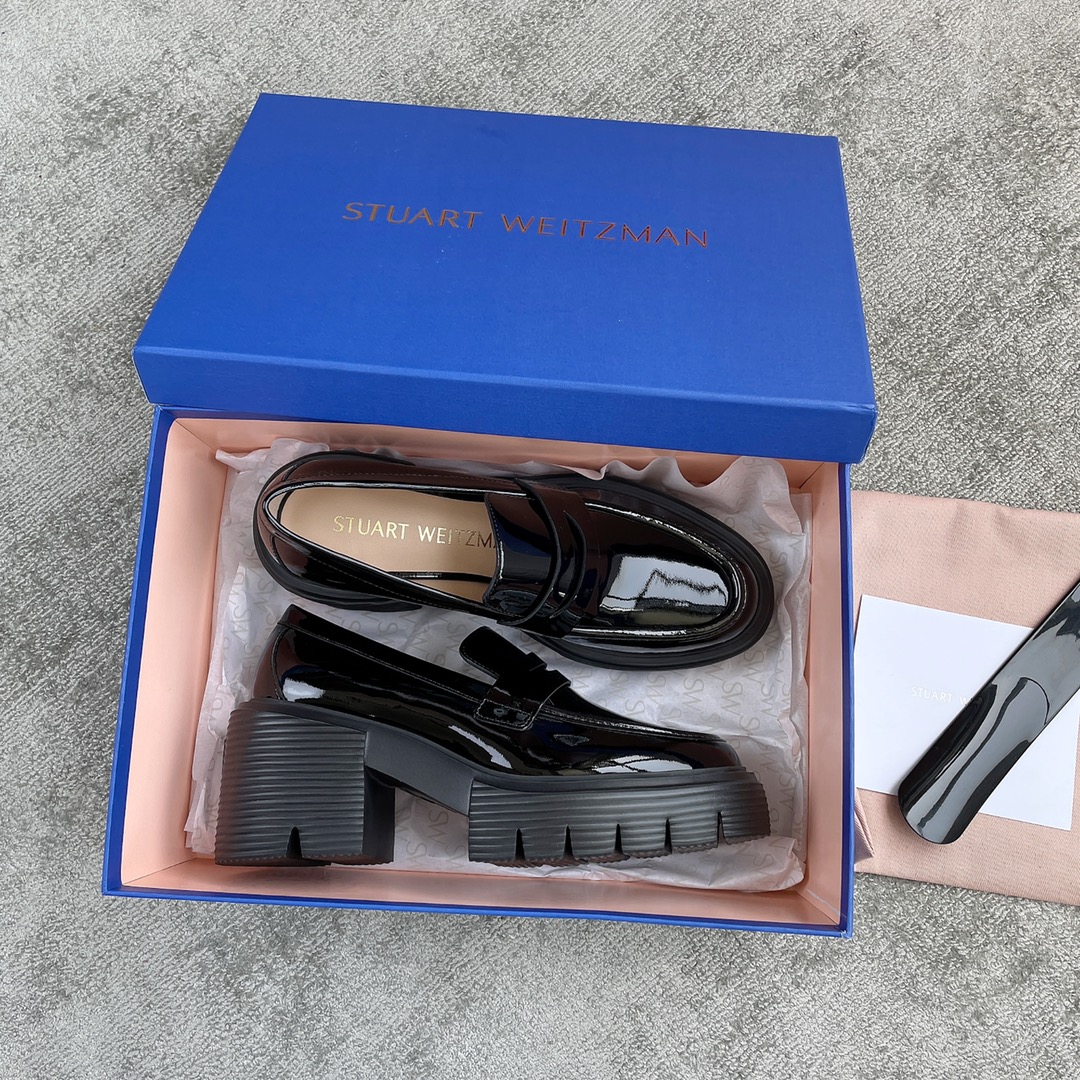 Stuar*t weitzma*n ultralight loafers