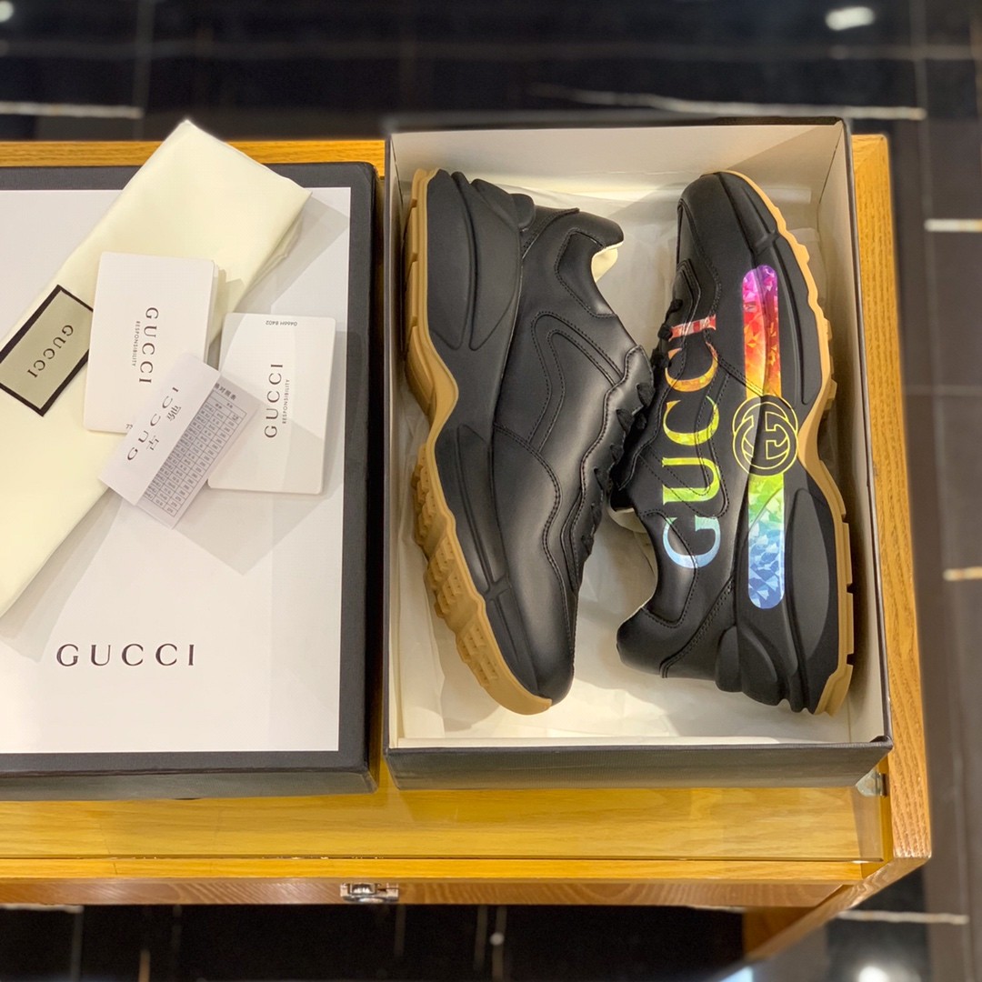 Gucci Retro Clunky Sneaker