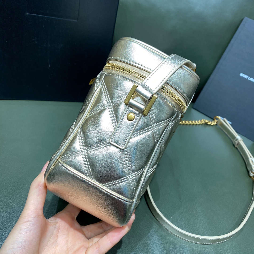 AINT LAURENT 80’s 𝙑𝙖𝙣𝙞𝙩𝙮 #649779.JD