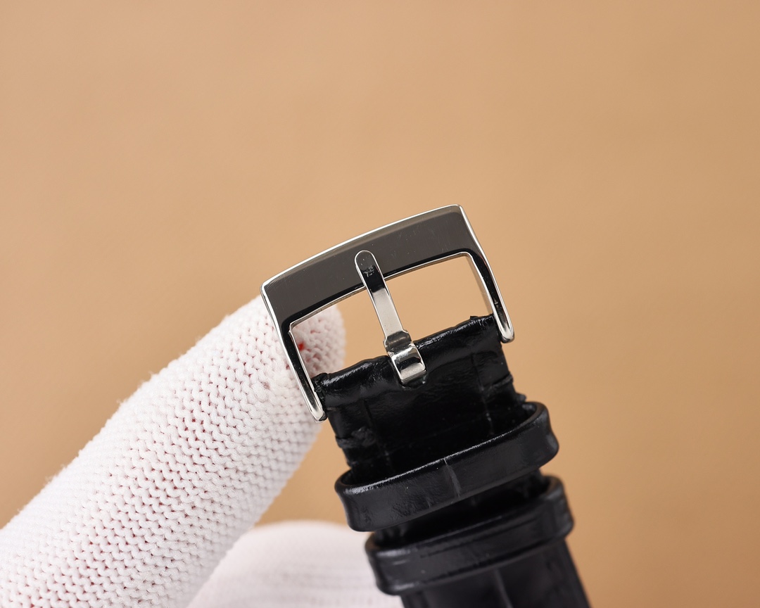 Piaget Refined Men's Watches