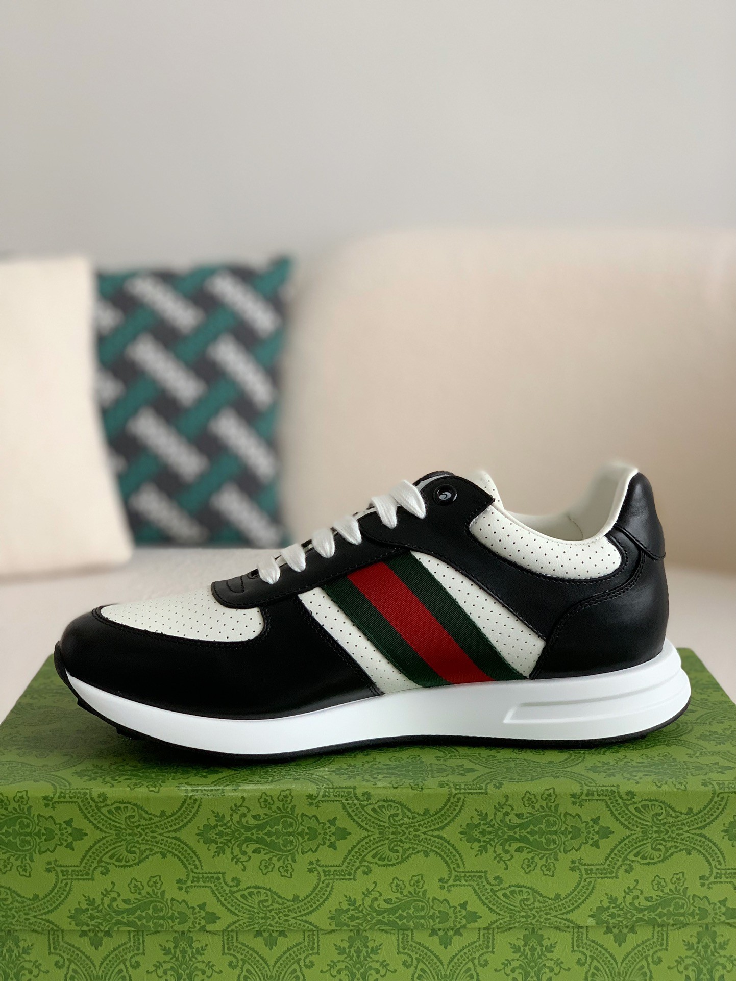Gucci New Arrival sneakers