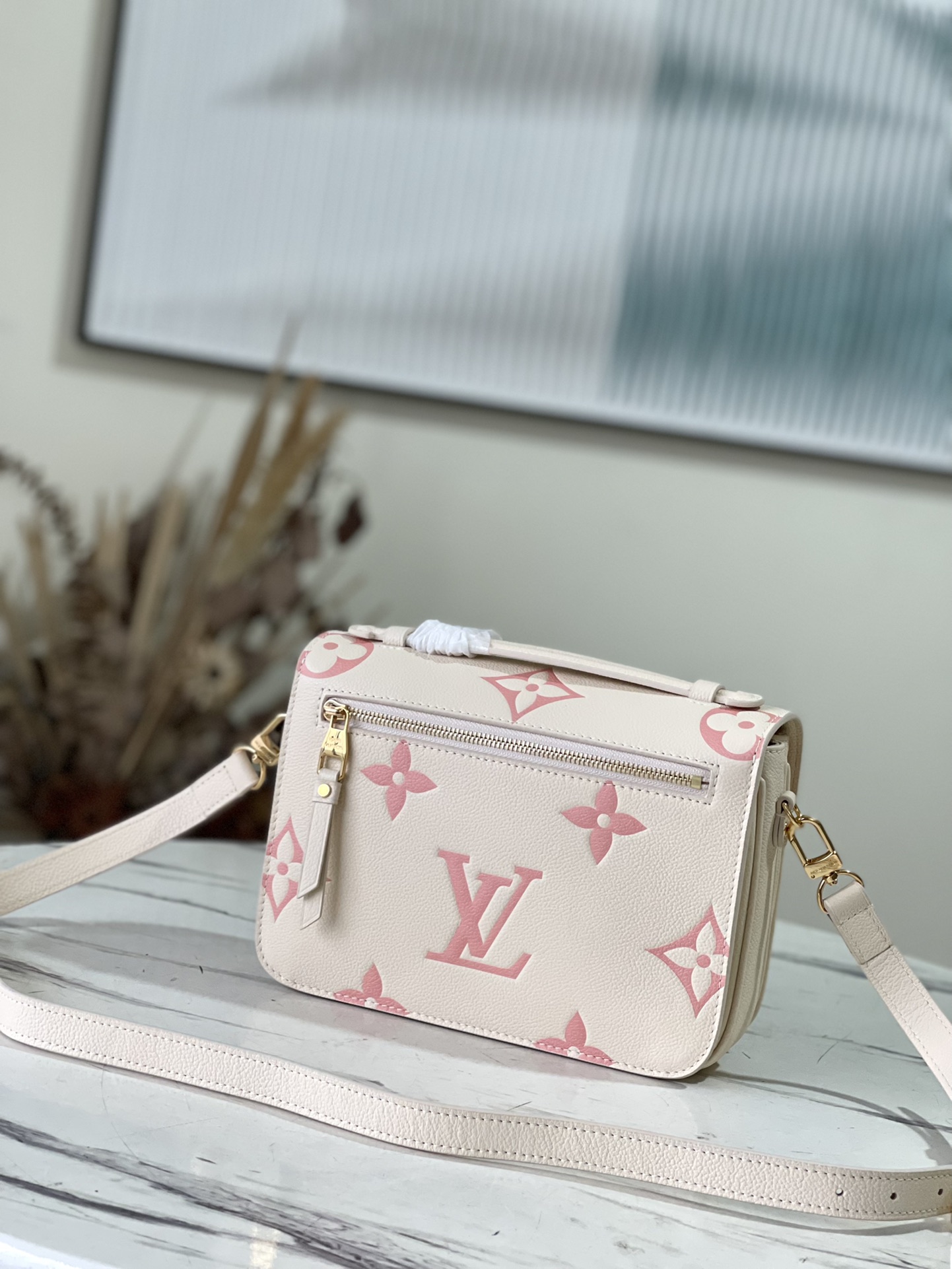 𝐋𝐎𝐔𝐈𝐒 𝐕𝐔𝐈𝐓𝐓𝐎𝐍 M45773