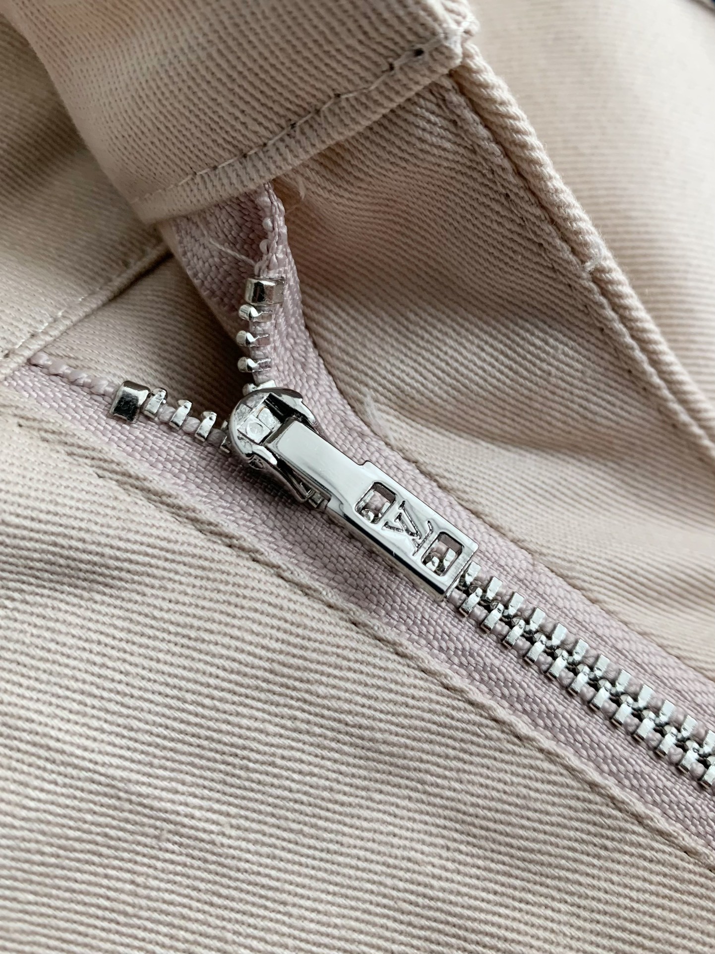 Louis Vuitton costumes