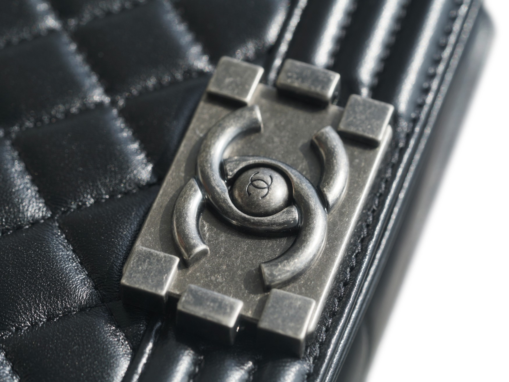 𝗖𝗵𝗮𝗻𝗲𝗹 𝗟𝗲𝗯𝗼 𝘆Italy 🇮🇹GR original lambskin：Medium Black Silver