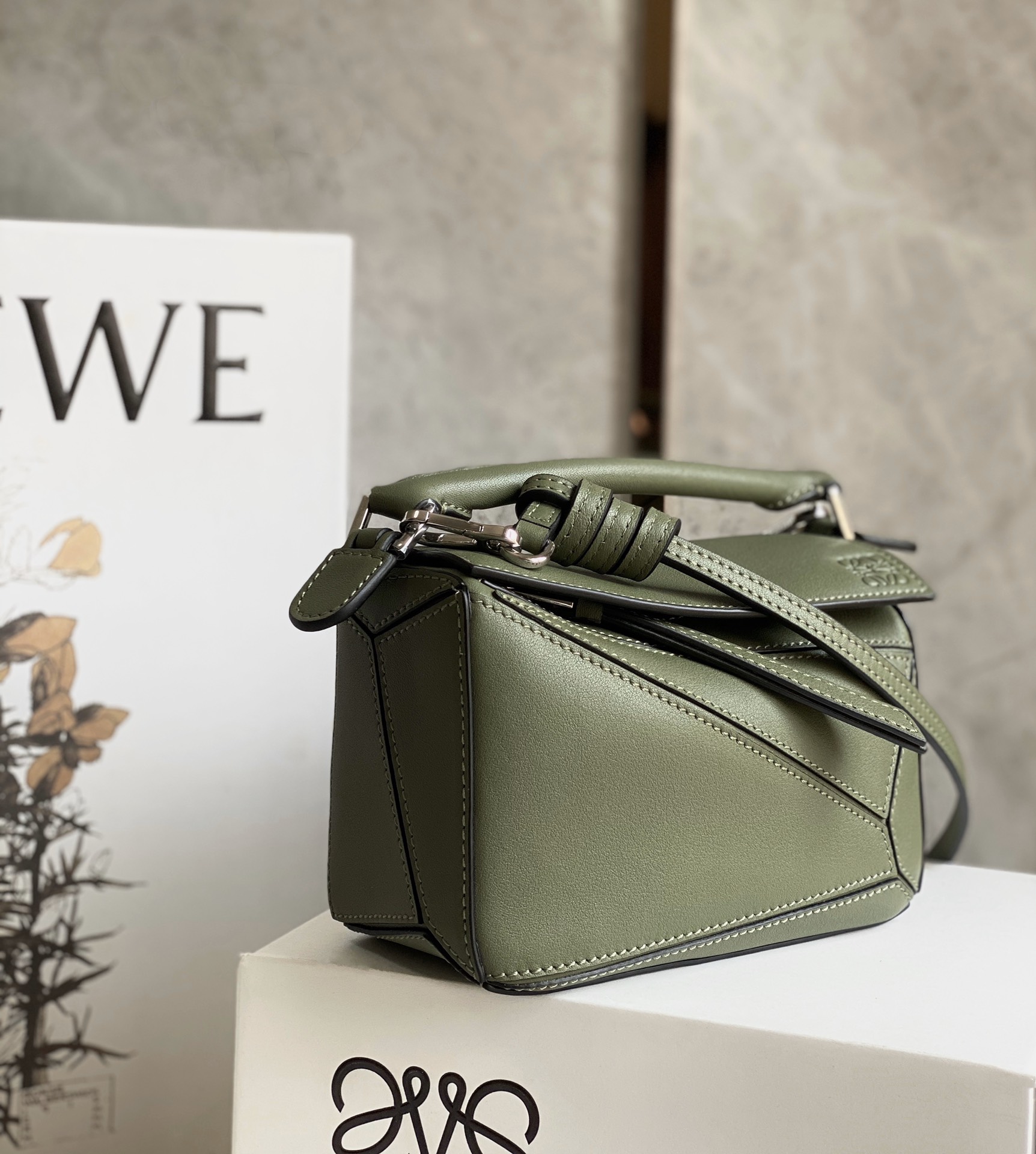 LOEWE super mini Puzzle bag