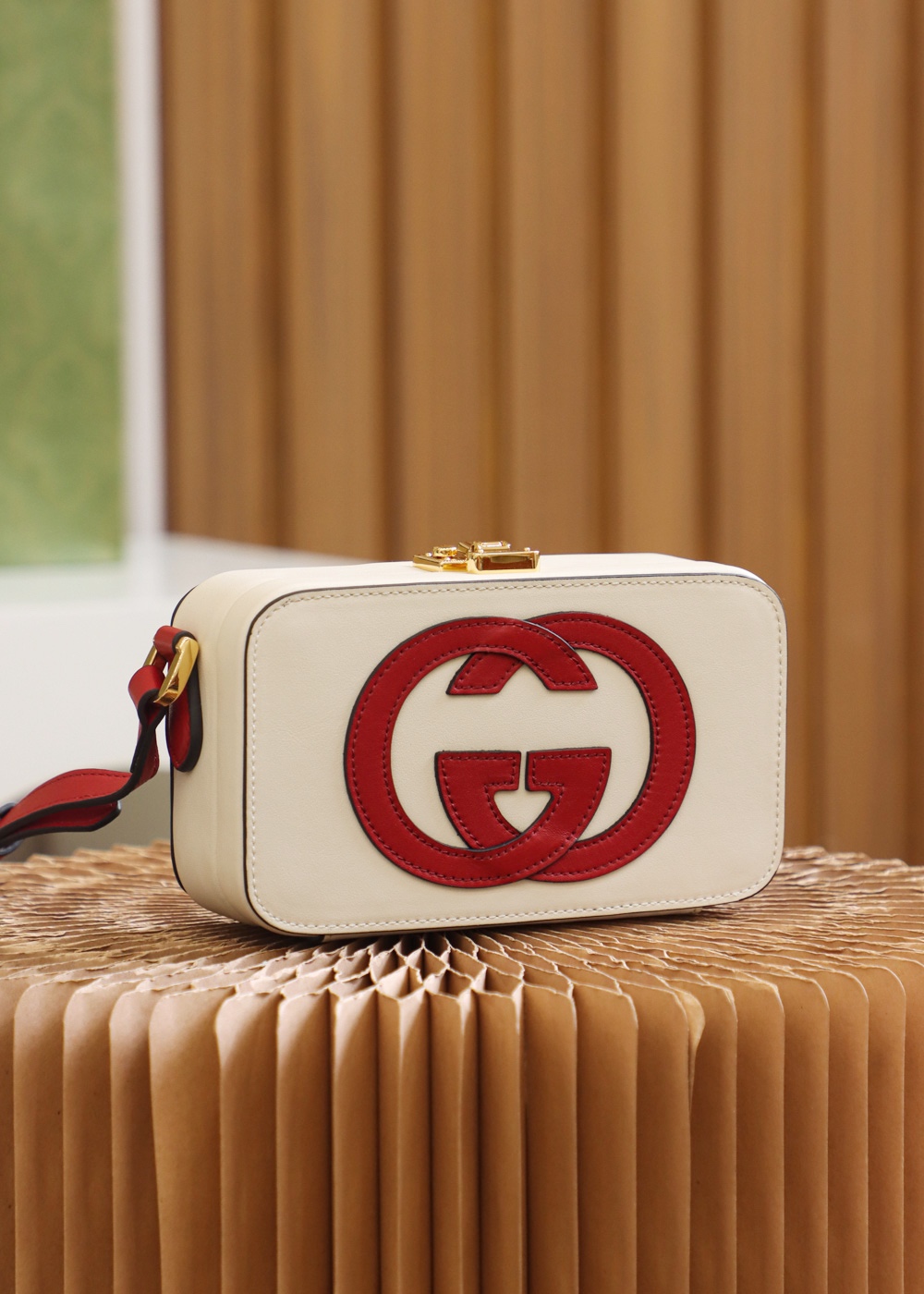 GUCCI box bag high-level color contrast design #658230