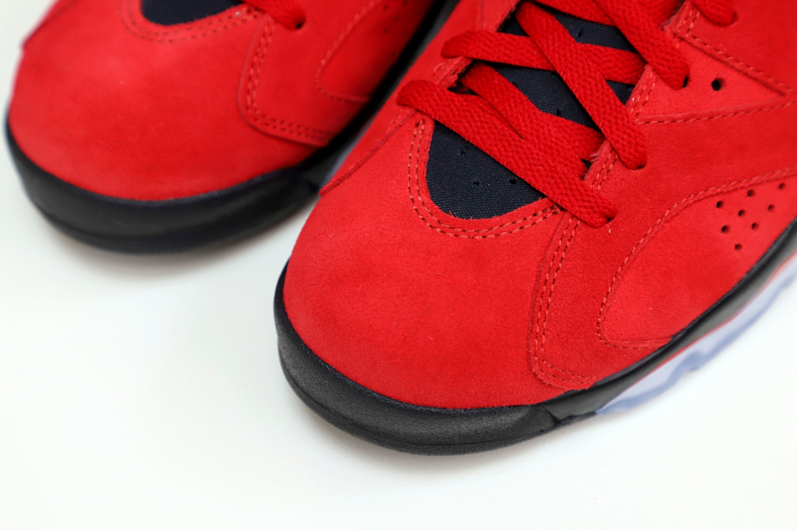 Air Jordan 6 Retro Toro