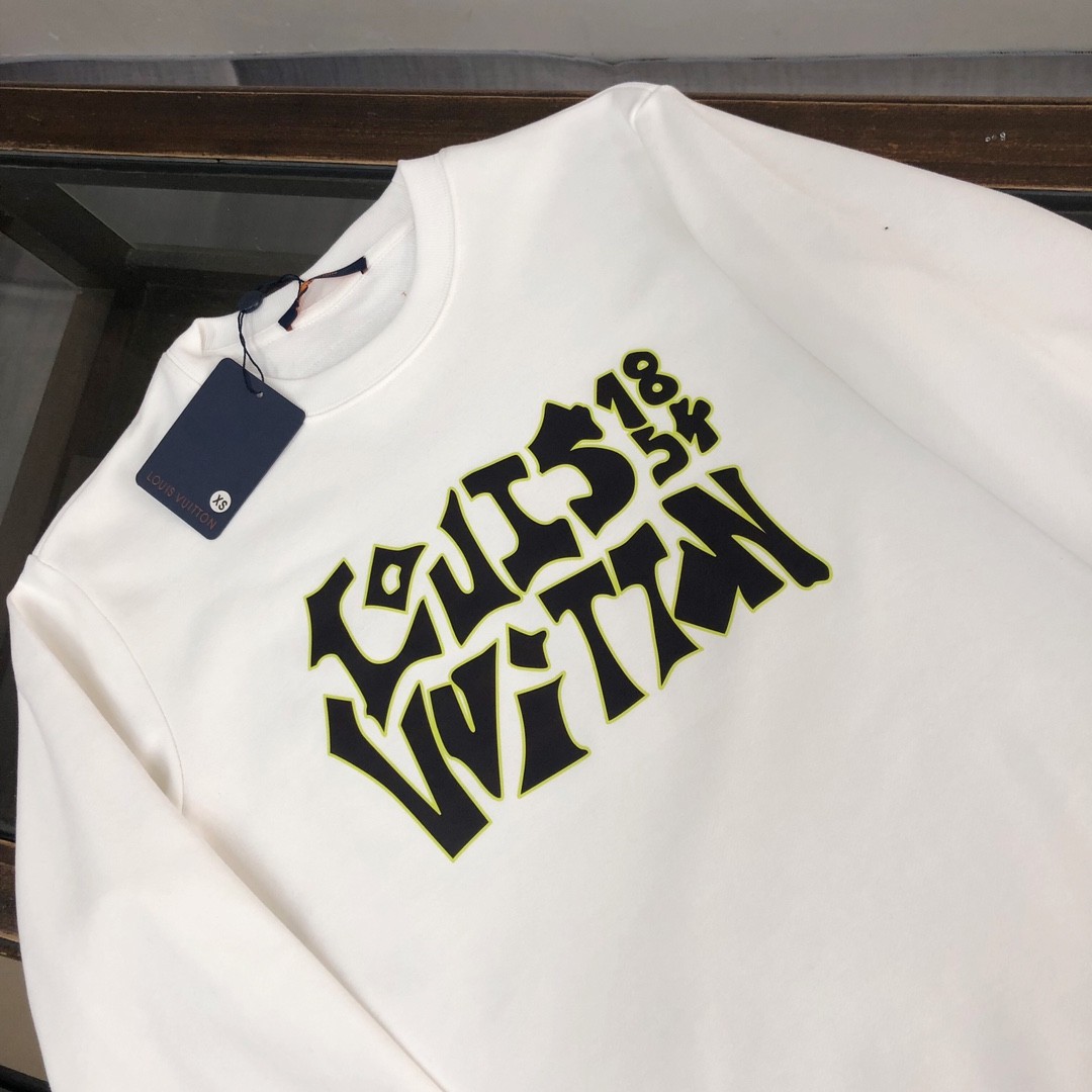 Louis Vuitton 2023 new autumn and winter couples style round neck sweatshirt