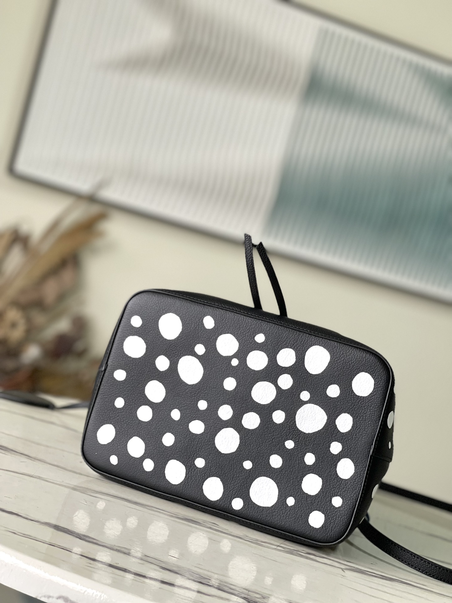 𝐋𝐎𝐔𝐈𝐒 𝐕𝐔𝐈𝐓𝐓𝐎𝐍      M21753