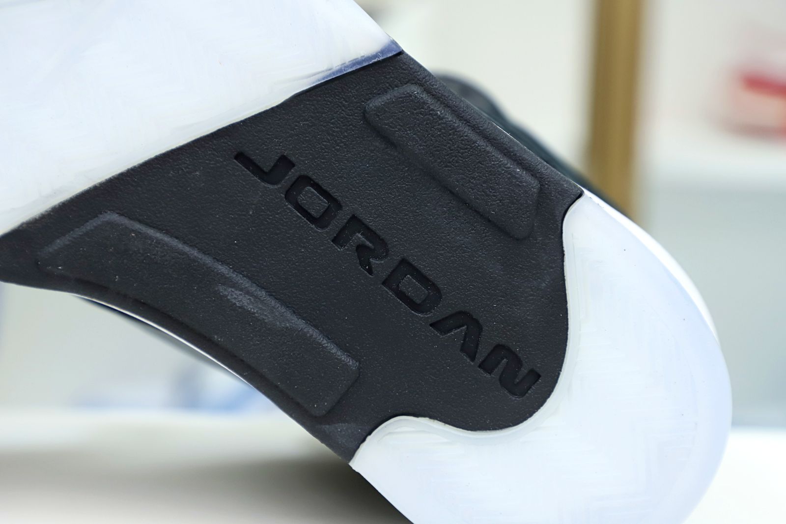 AIR JORDAN 5 RETRO OREO 2021