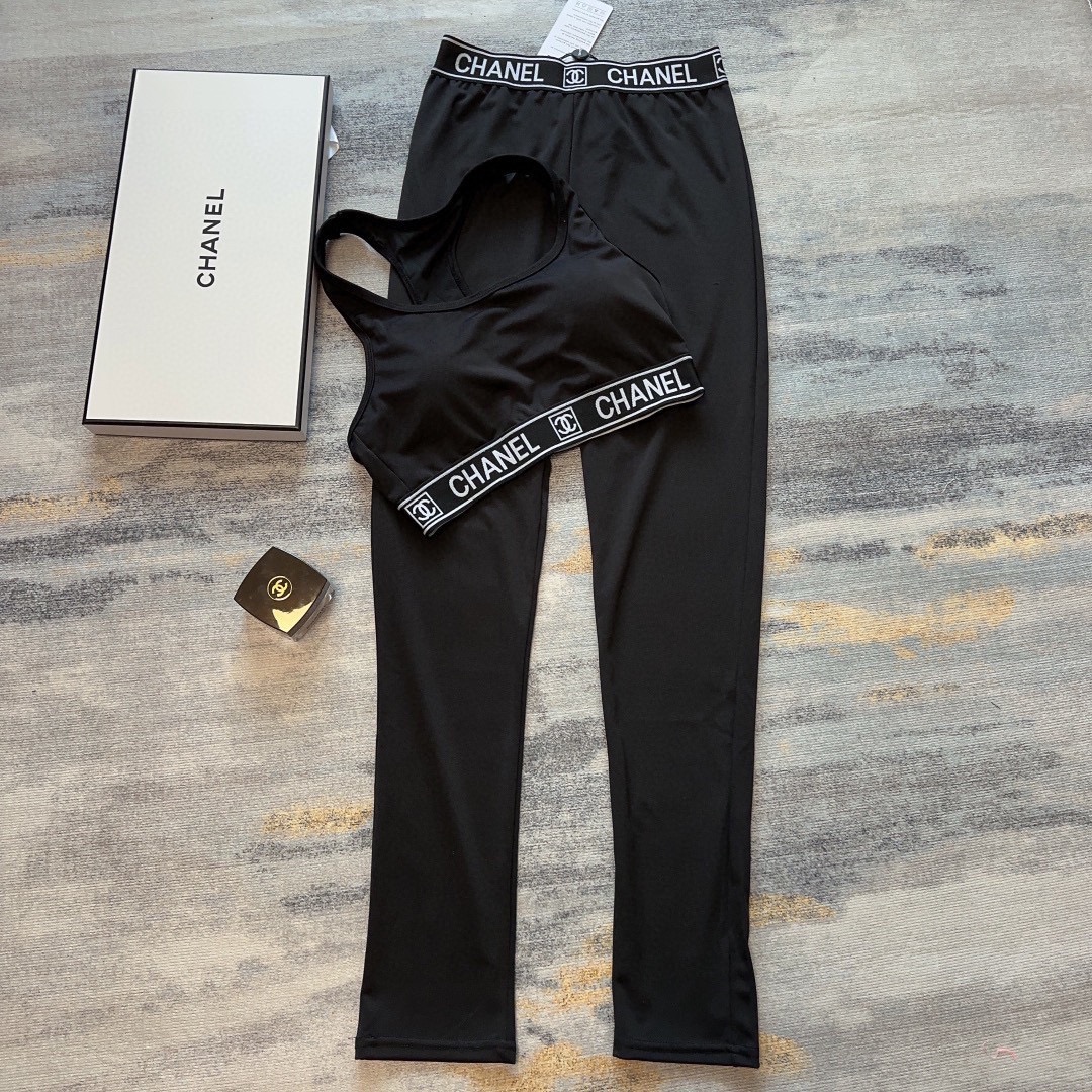 Chanel New High Stretch Fitness Yoga Wear Sports Suit
