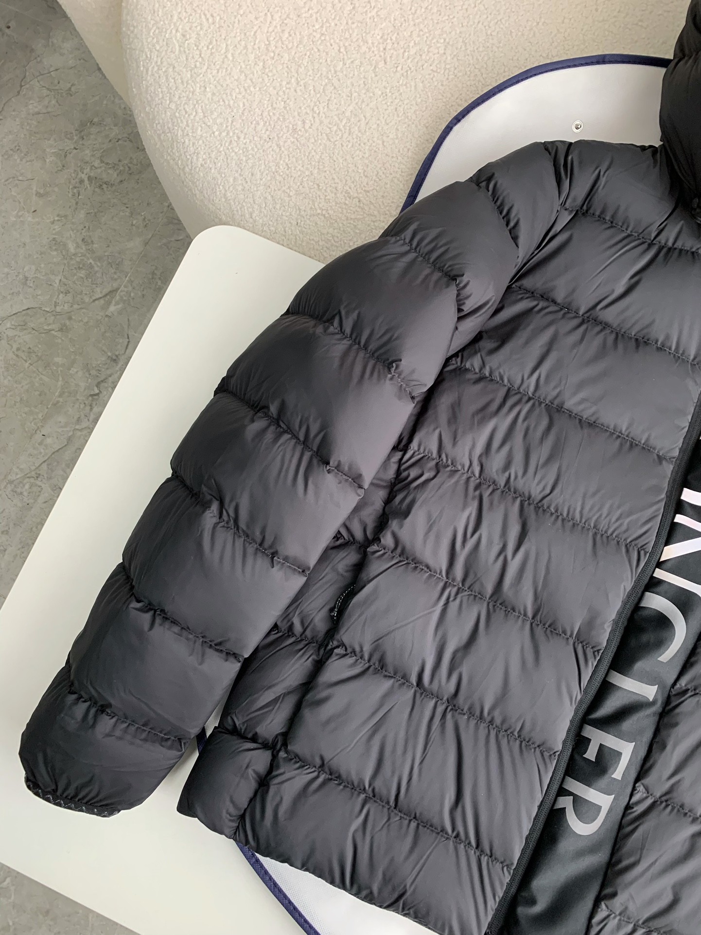 Moncler Short men's down jacket