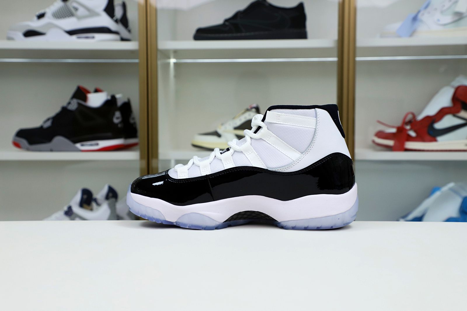 AIR JORDAN 11 RETRO CONCORD 2018