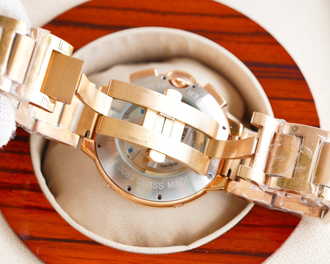 Cartier Fine Men's Watches