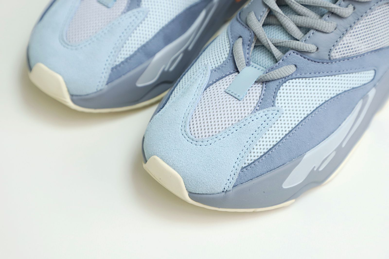 YEEZY BOOST 700 INERTIA