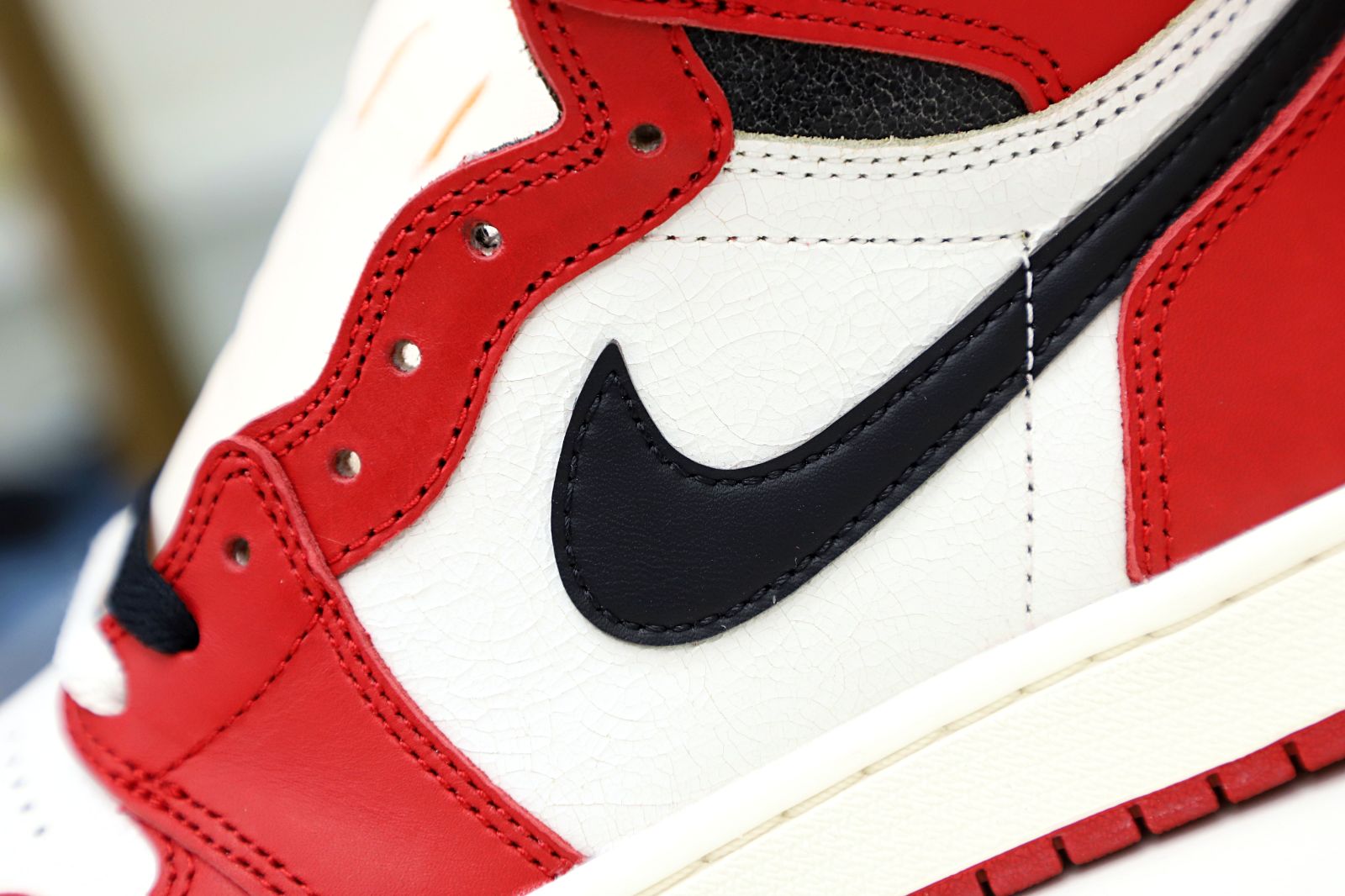 AIR JORDAN 1 REIMAGINED LOST AND FOUND CHICAGO 2022