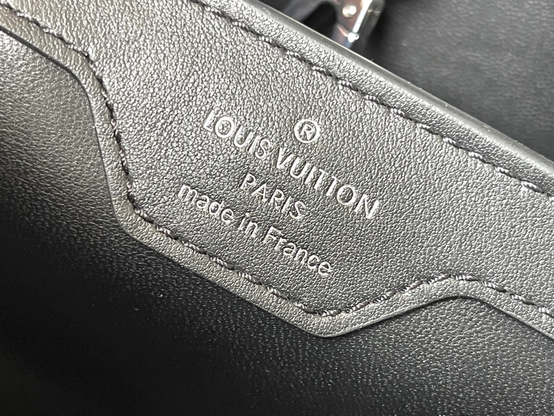 𝐋𝐎𝐔𝐈𝐒 𝐕𝐔𝐈𝐓𝐓𝐎𝐍   M51783