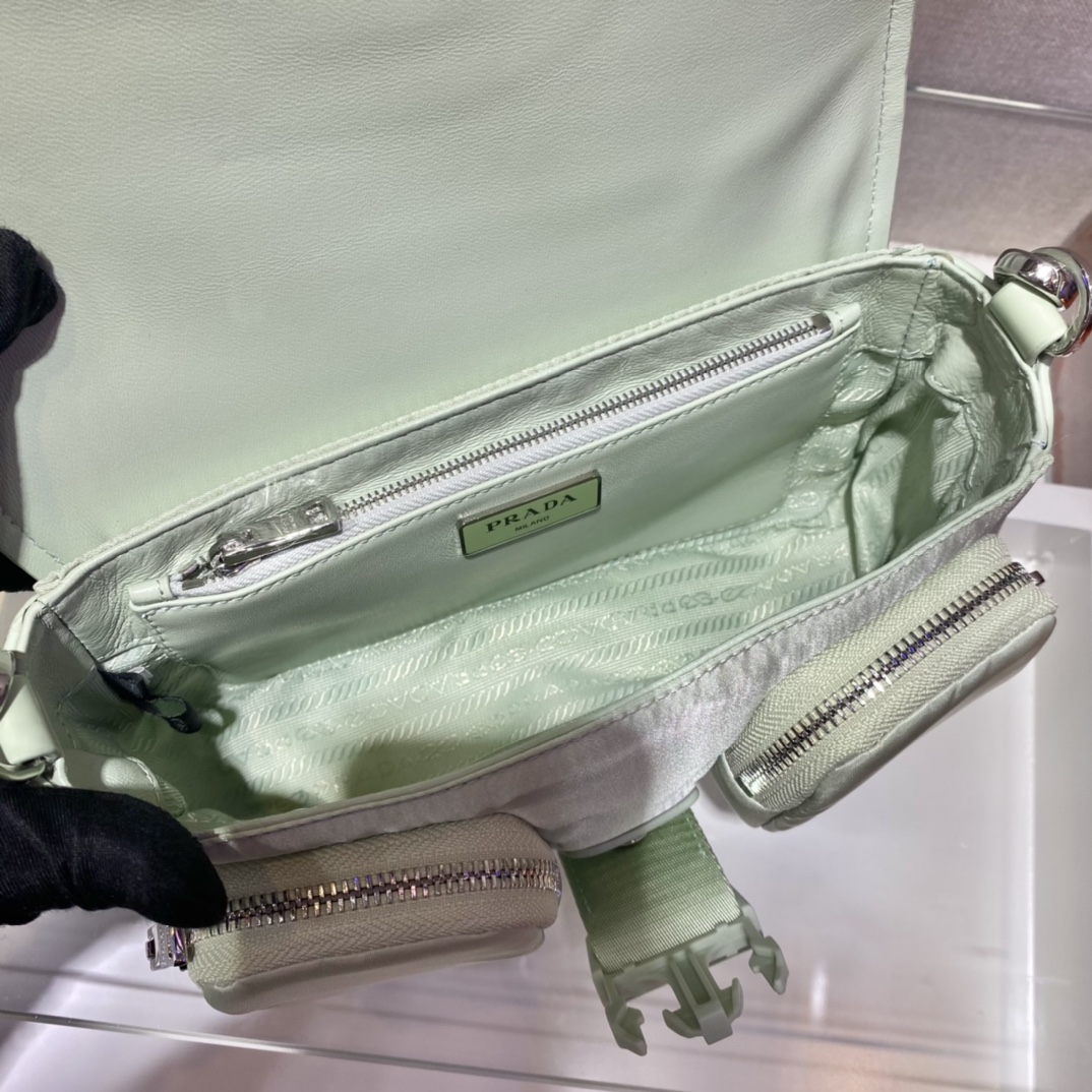 𝐏𝐑𝐀𝐃𝐀 New 1BD295