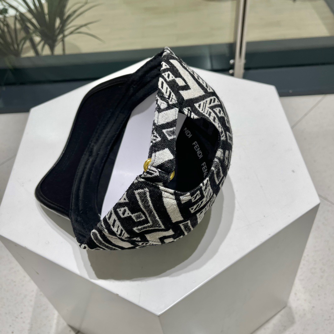 Fendi presbyopia series baseball cap