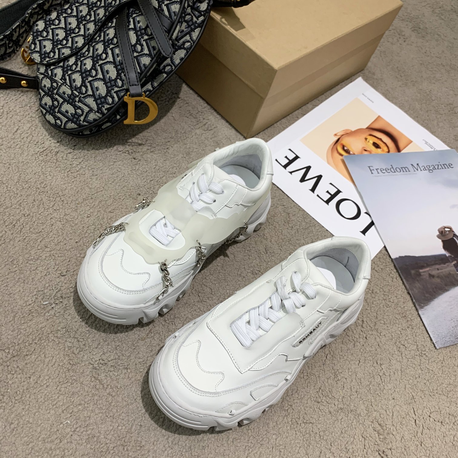 𝐑𝐨𝐫𝐧𝐧𝐢𝐢 ｜2020FW new sneakers upper with silk cowhide upper Sheepskin lining